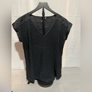 Express Elegant Black Women's V Neck Top Size Medium